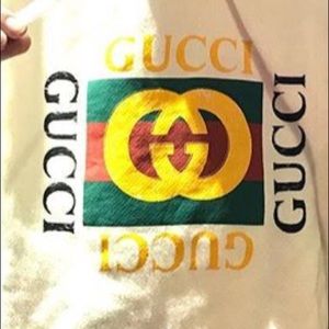 Meet your Posher, Tom